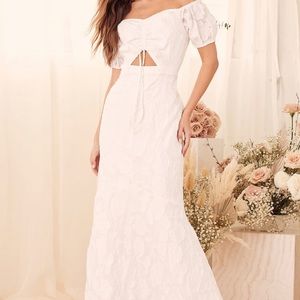 NWT LULUS White long dress